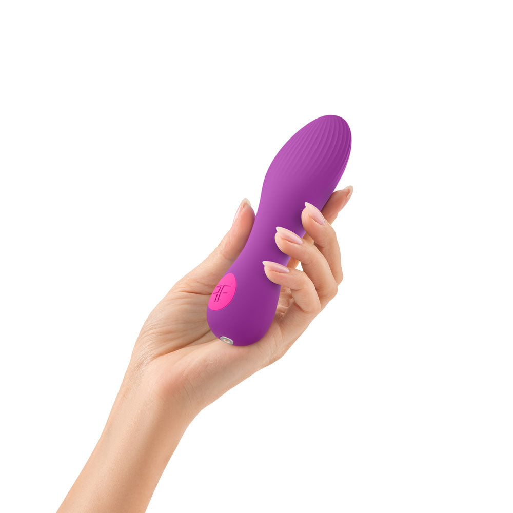 Solia Bullet Flat Tipped Vibrator - Purple